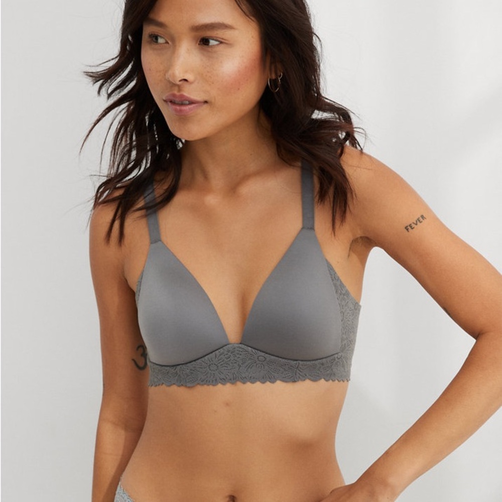 Aerie Gray Lace Trim Women's Bra